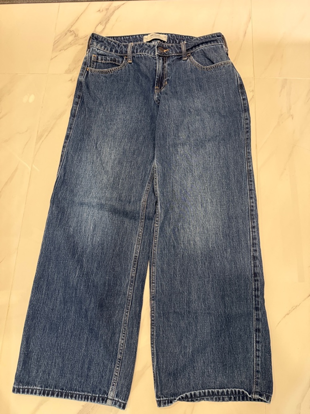 Hollister High-Rise Wide-Leg Jeans in Classic Blue Denim